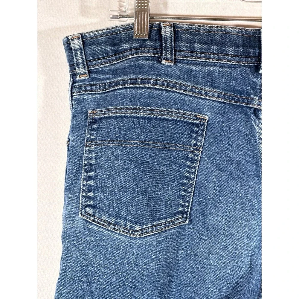 Wrangler Jeans Mens 36x30 Blue Straight Leg Classic Denim Mid‎ Wash